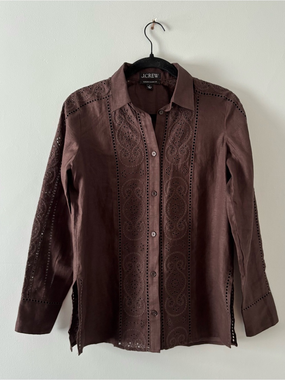 J. Crew Garcon Shirt in Eyelet Linen Long-Sleeve Top Side Slits Chocolate - Picture 2 of 6
